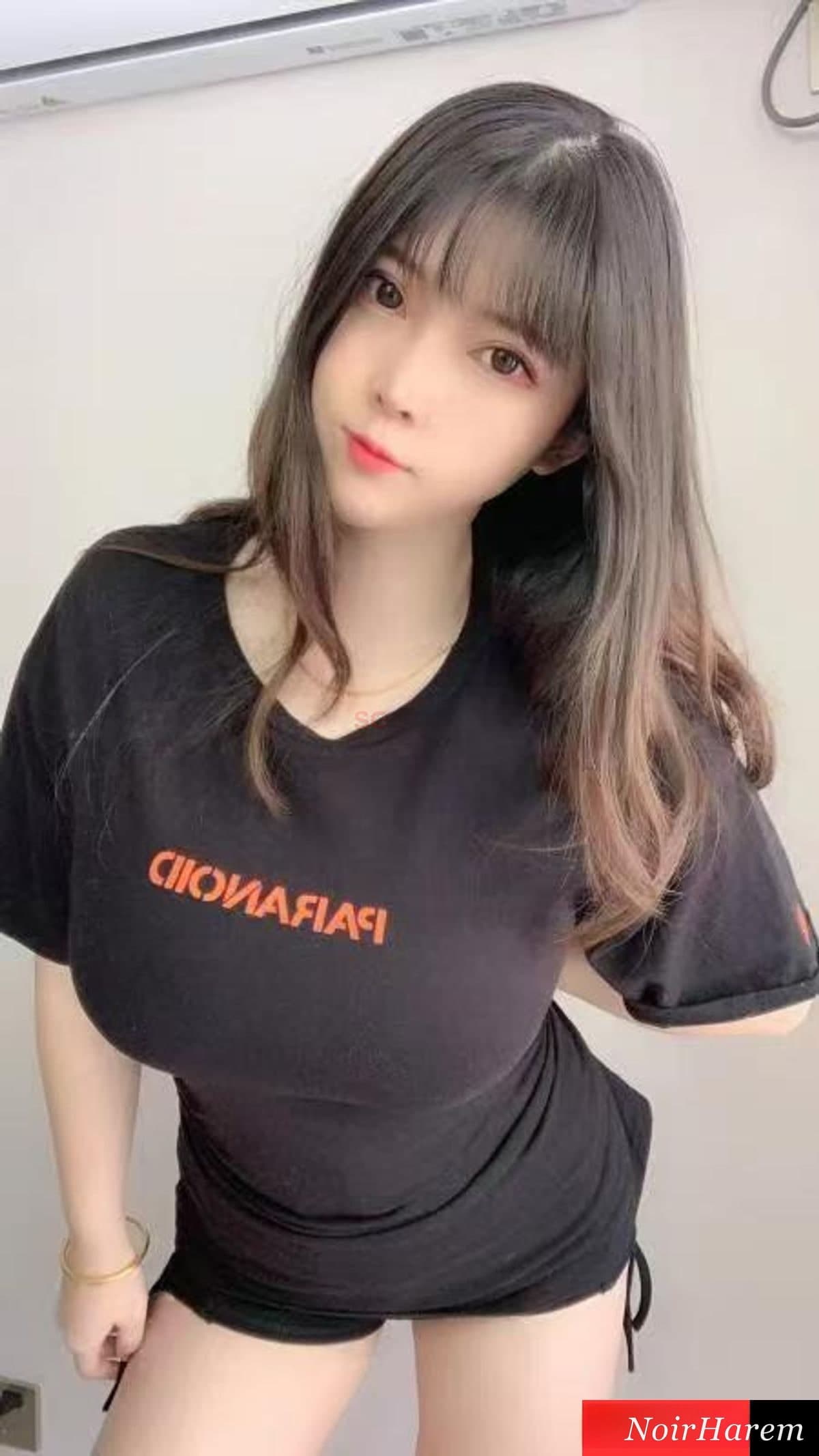 Huahua-花花 — 1