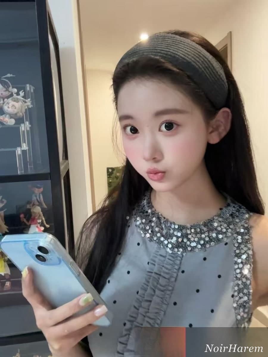 Xiao Yu 晓予 （3084） — 10