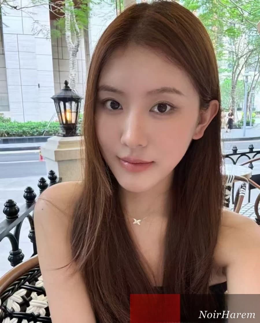 秀秀 《2739》 — 1