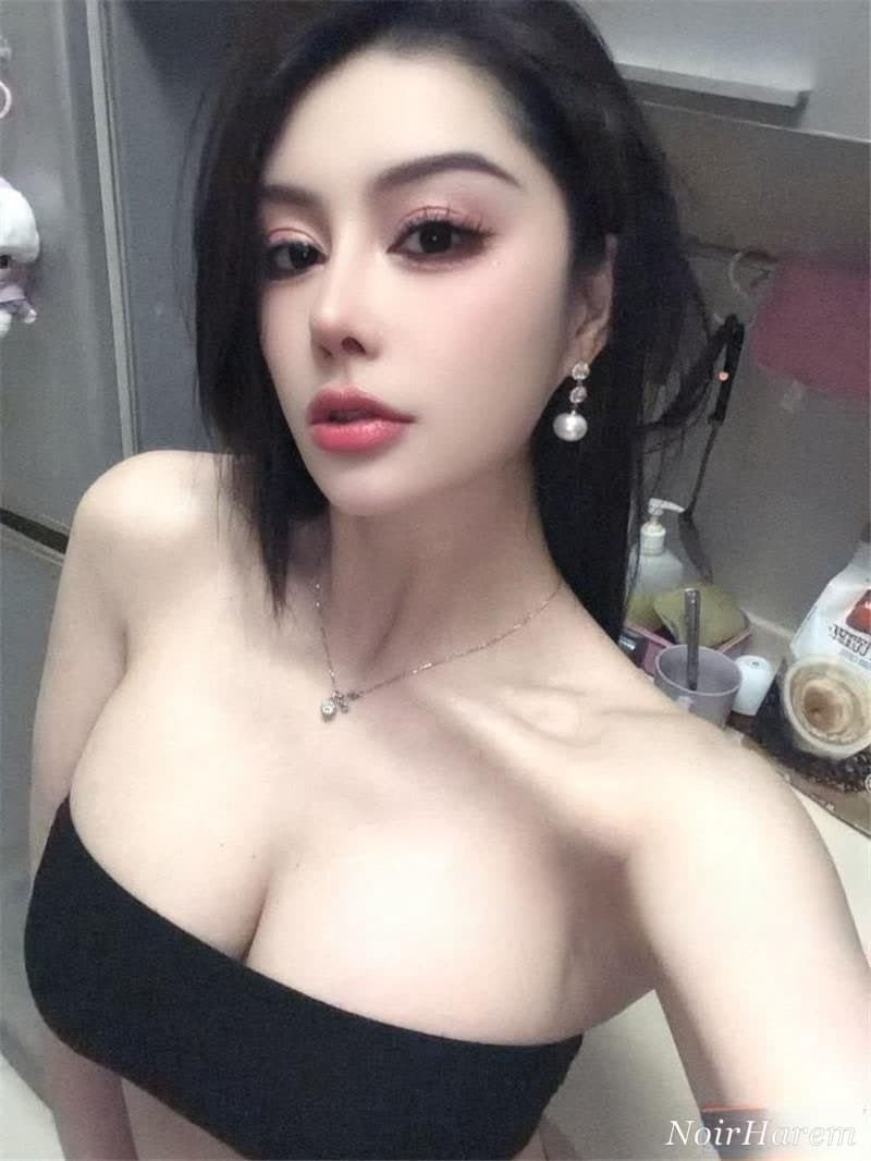 S8244 Yu Ning（雨凝） — 1