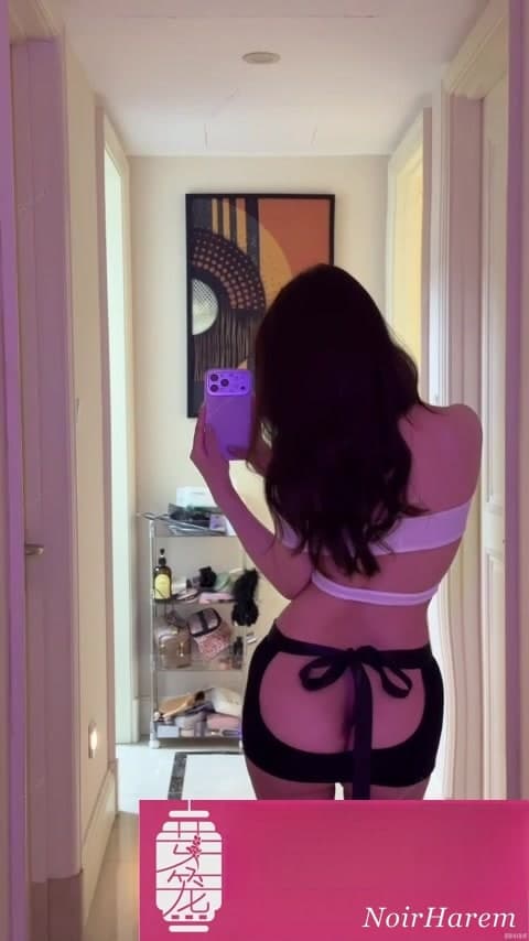 Xin Yue（庄心悦） — 10